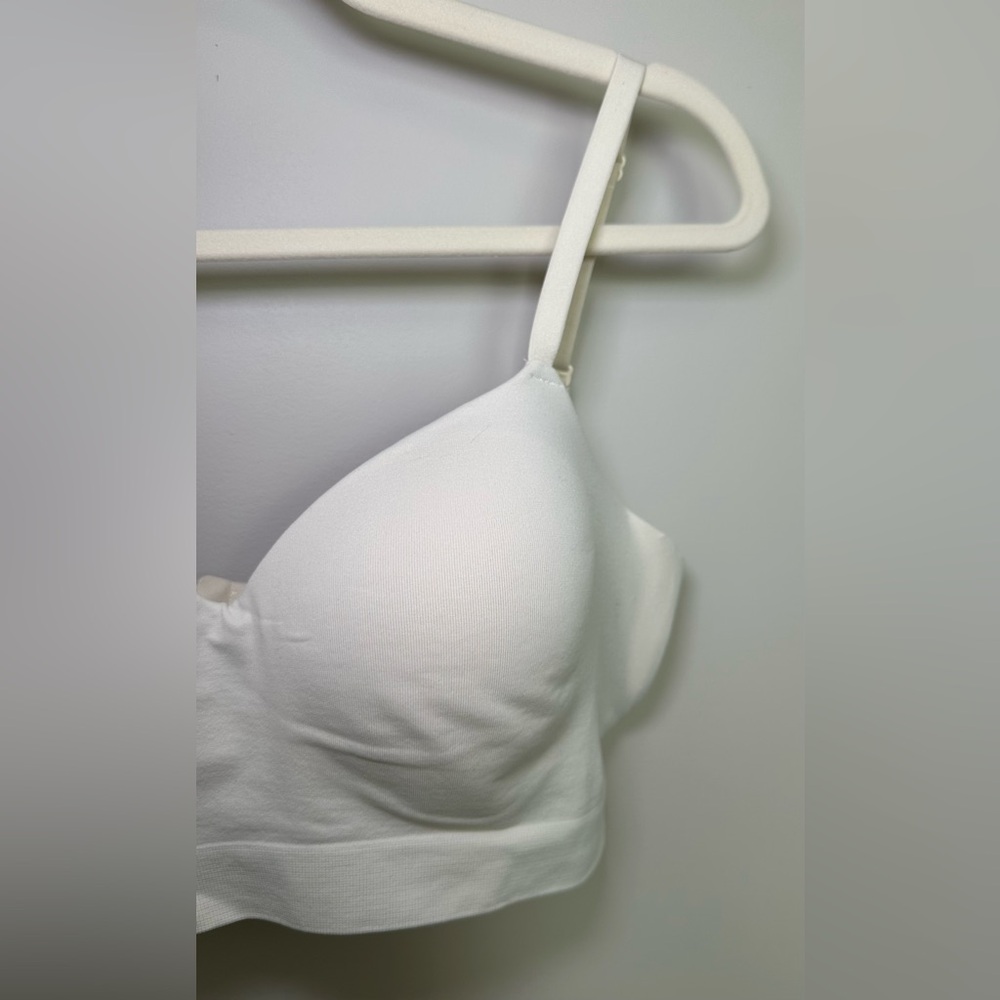 Shapermint Essentials Wireless Comfort Bra White … - image 6